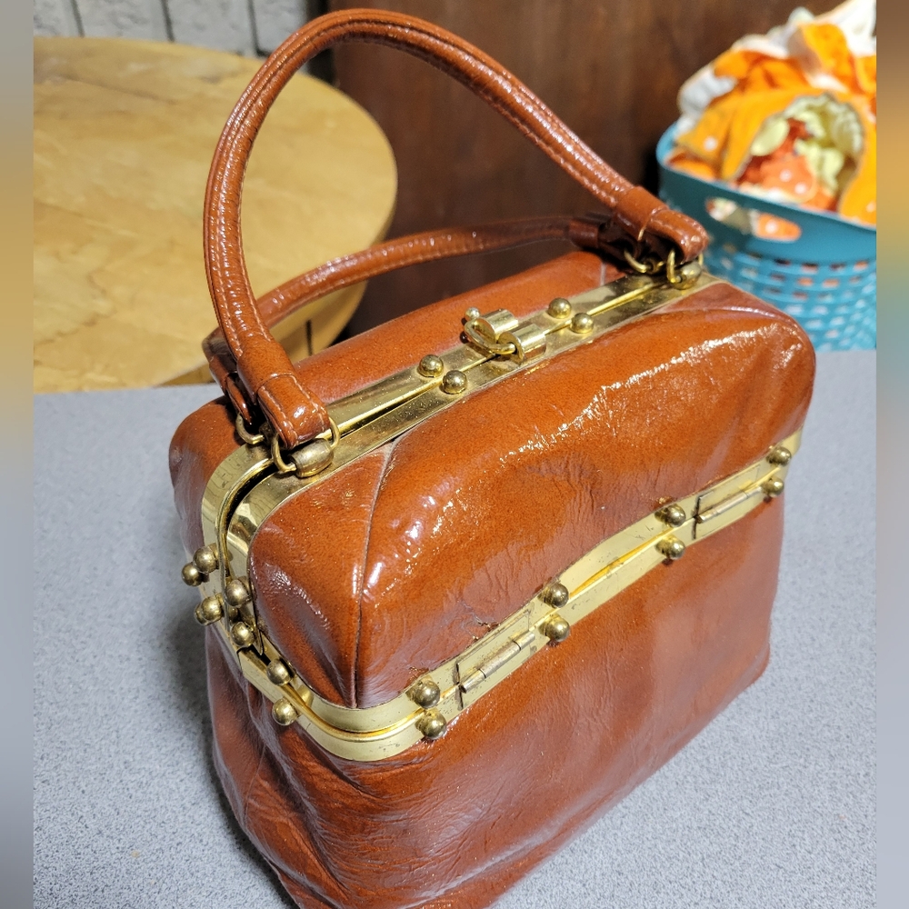 Vintage patten learher Dofan Paris clutch women's purse